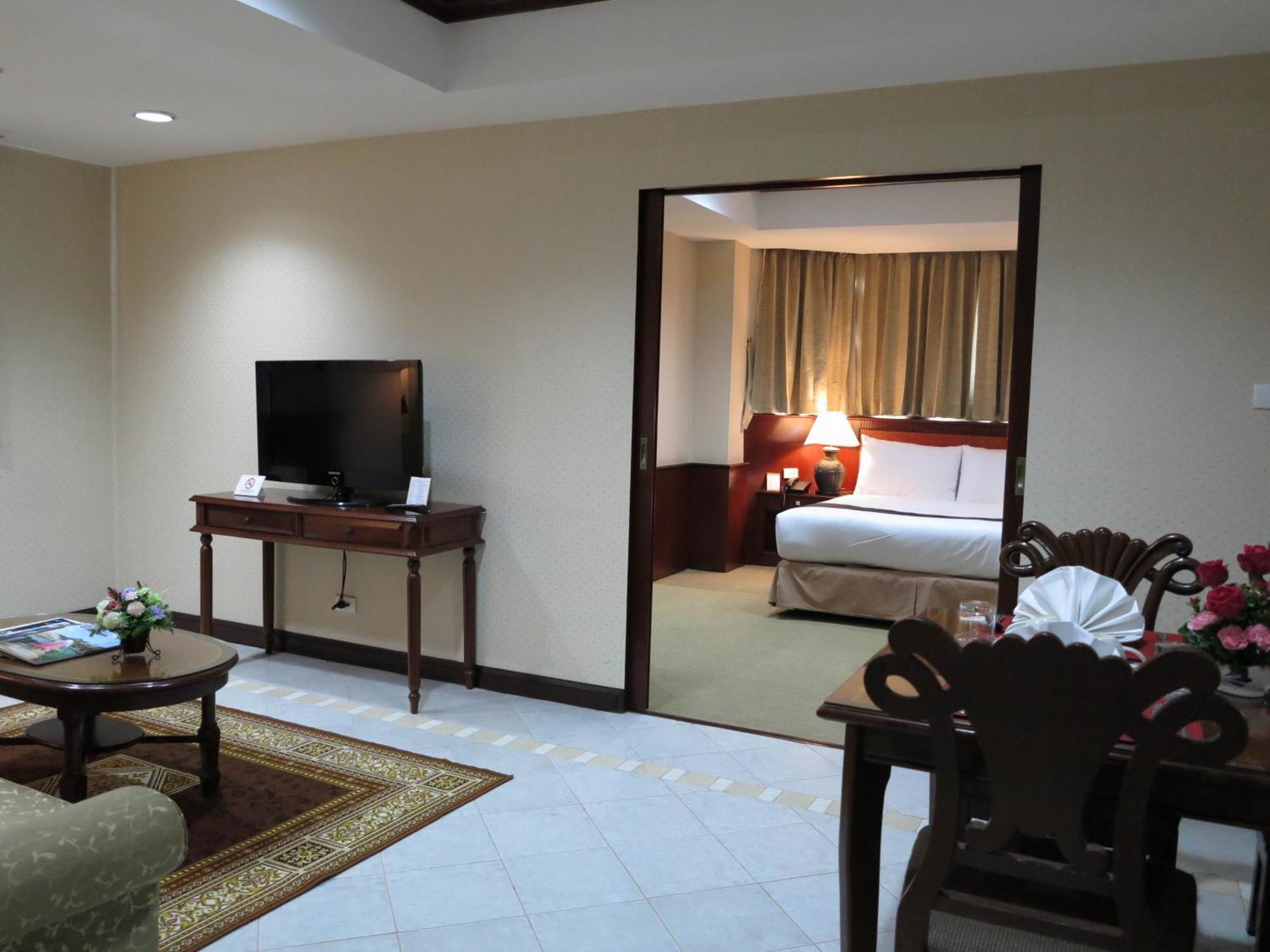 Executive Room