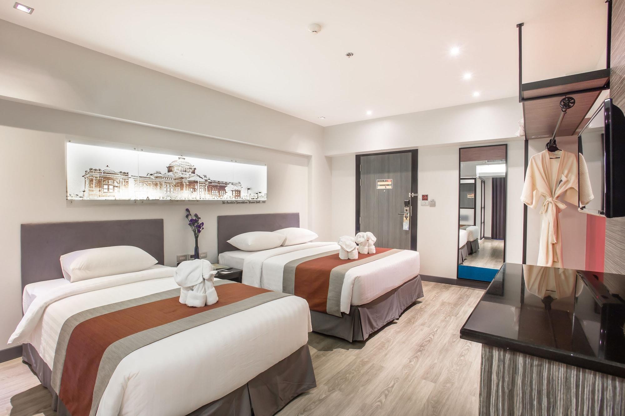 Deluxe Canal Triple Room