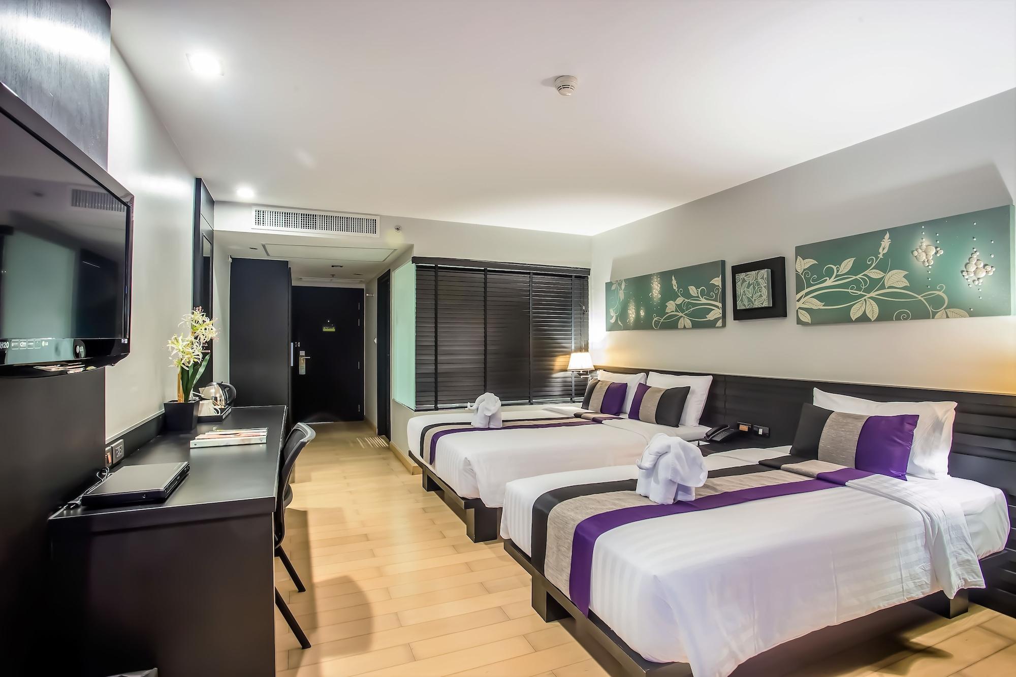 Grand Deluxe Twin Room