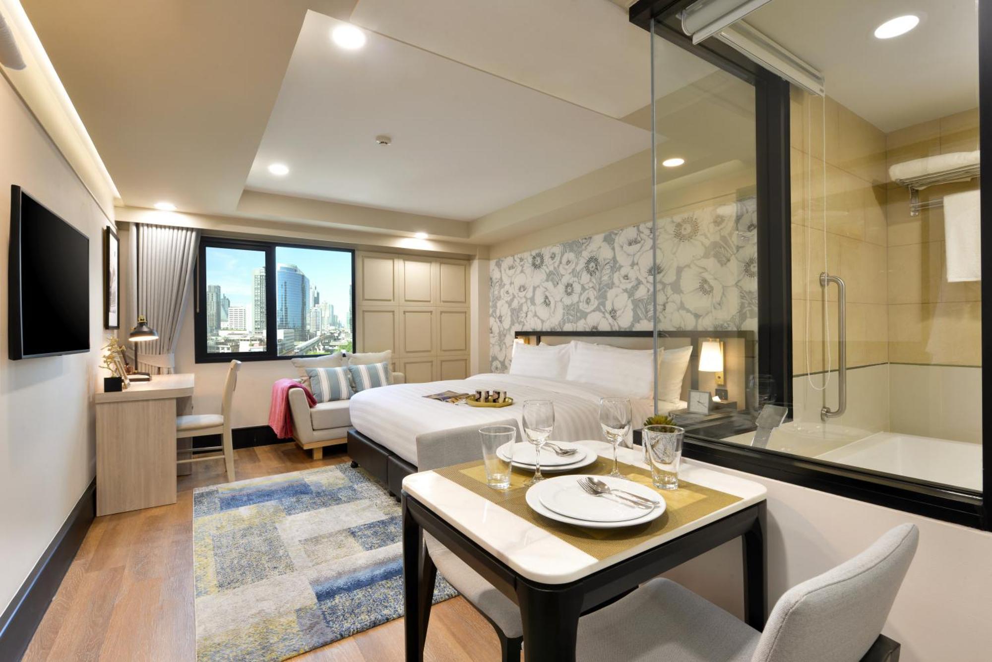 One-Bedroom Deluxe