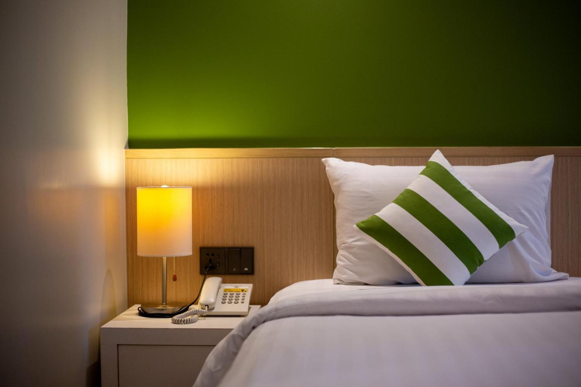 Deluxe Twin Room Balcony