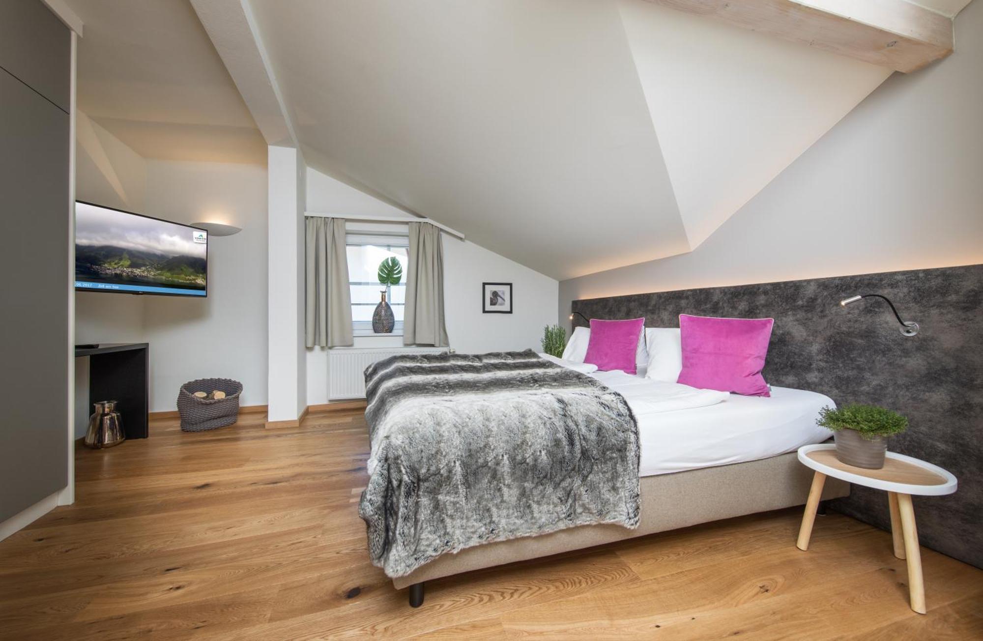 Deluxe Double Room Spa Bath