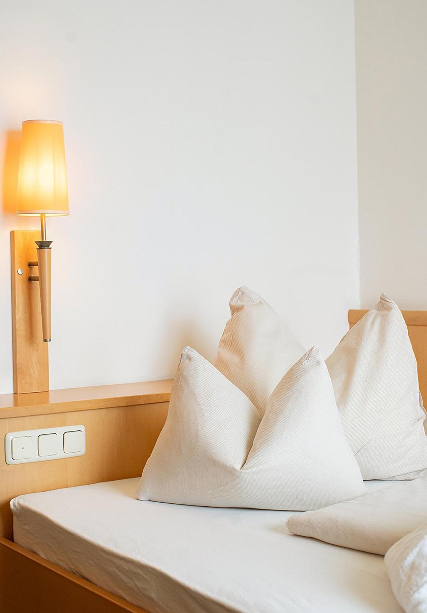 Economy Single Room