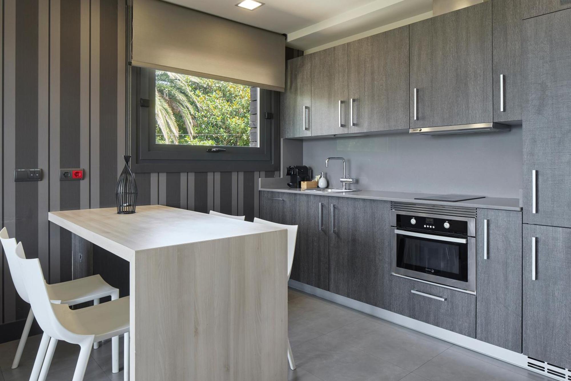 Two-Bedroom Apartment Terrace