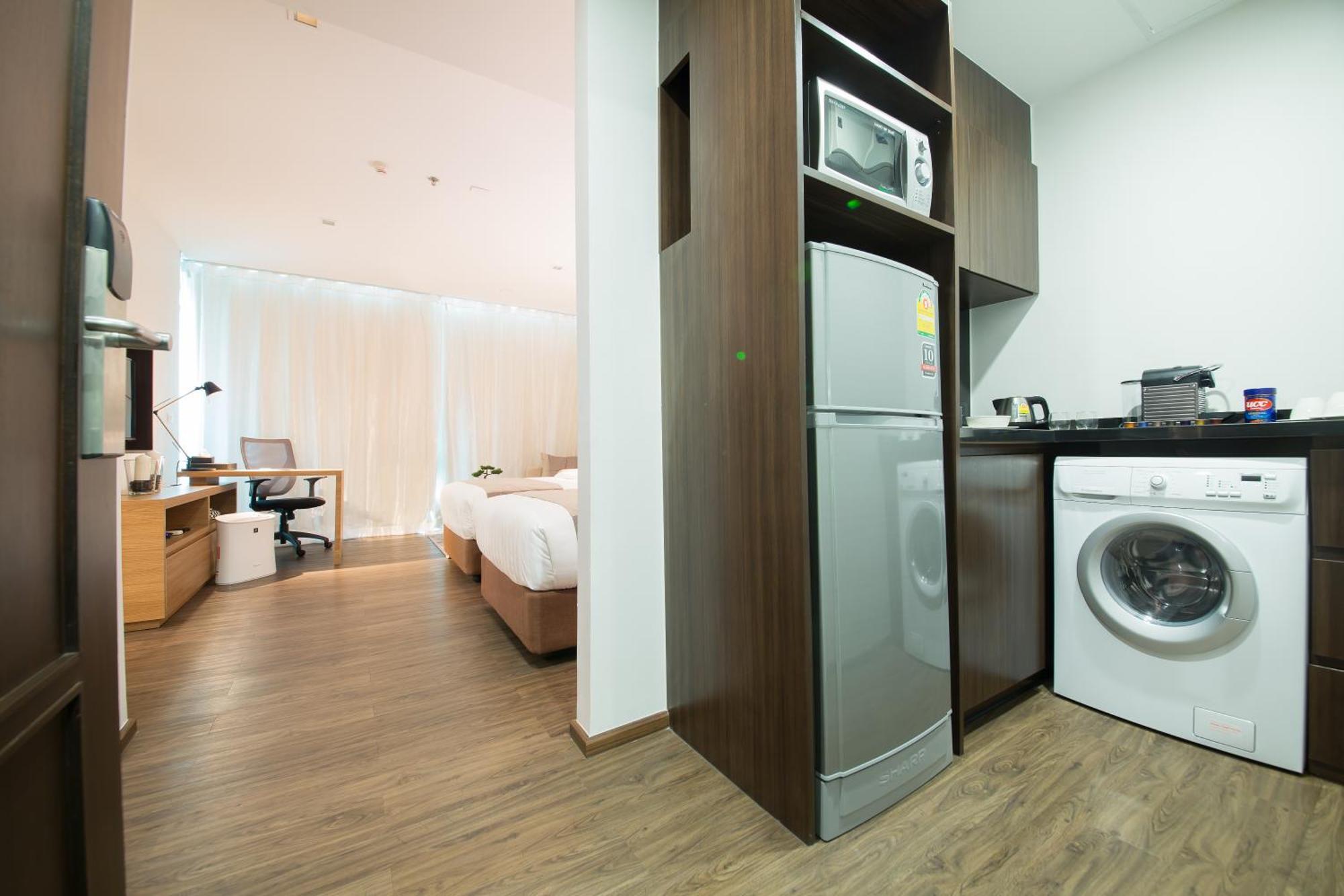 Standard King Room