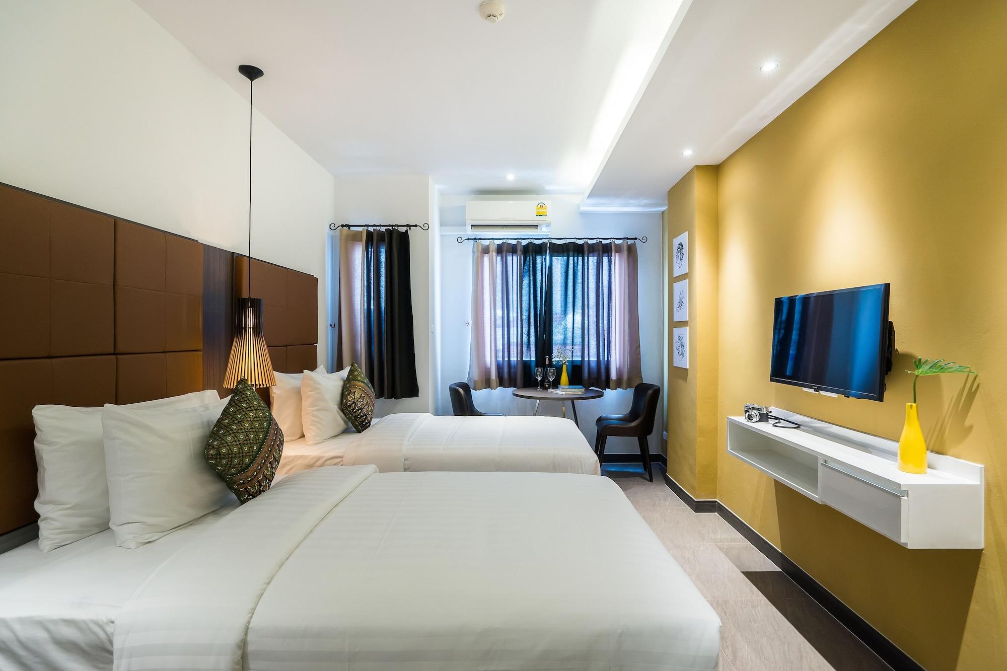 Deluxe Twin Room
