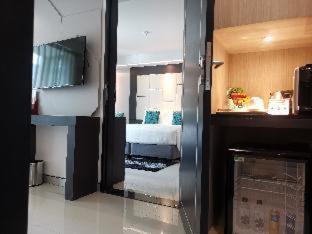Two-Bedroom Connecting