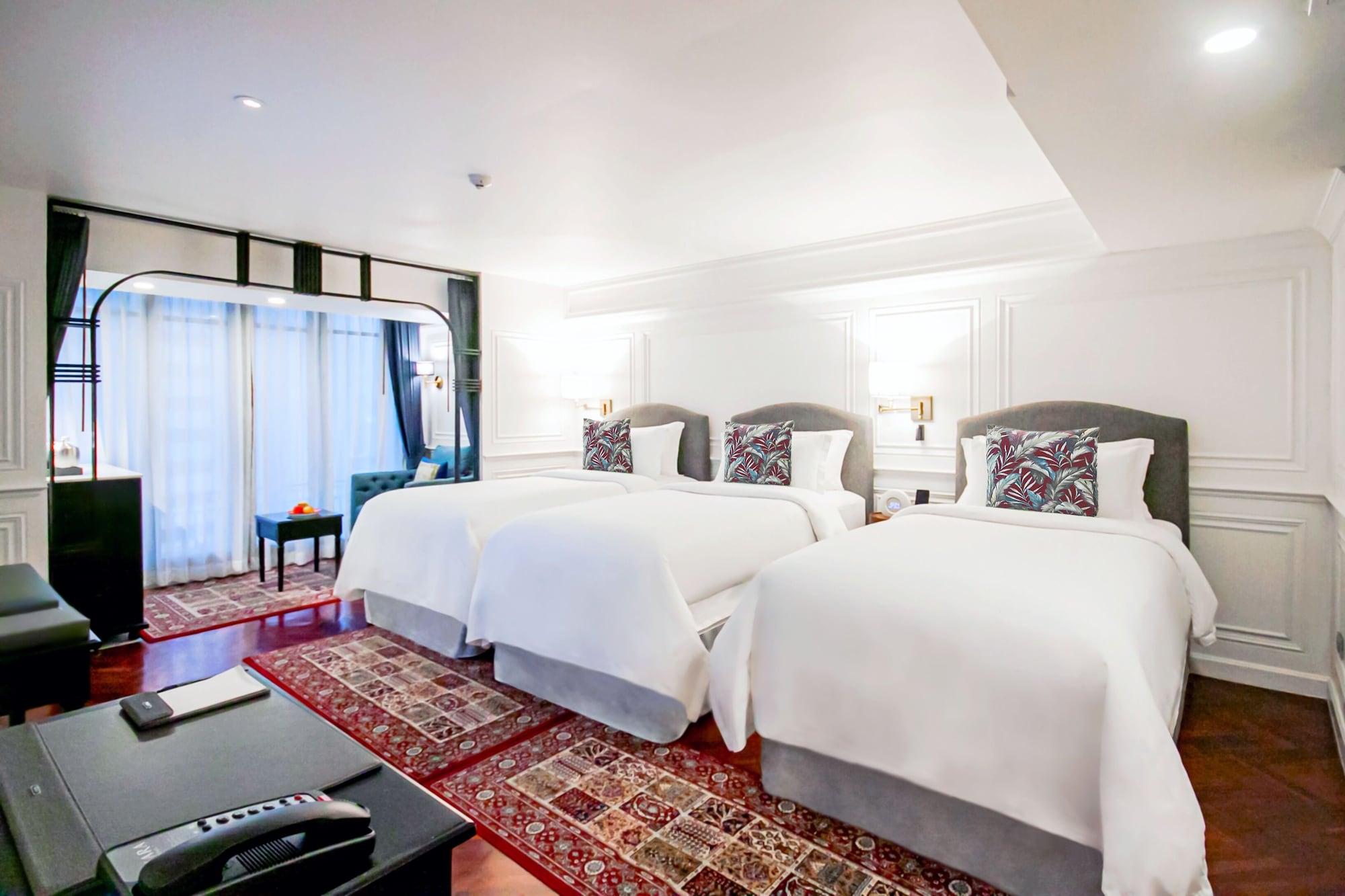 Siam Suite Triple