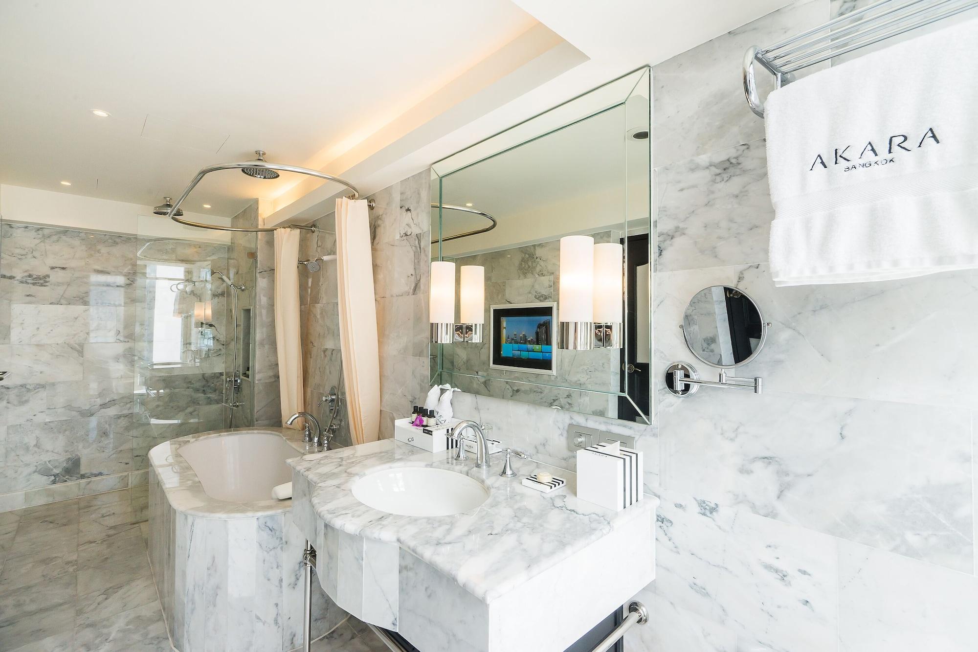 Siam Suite Triple