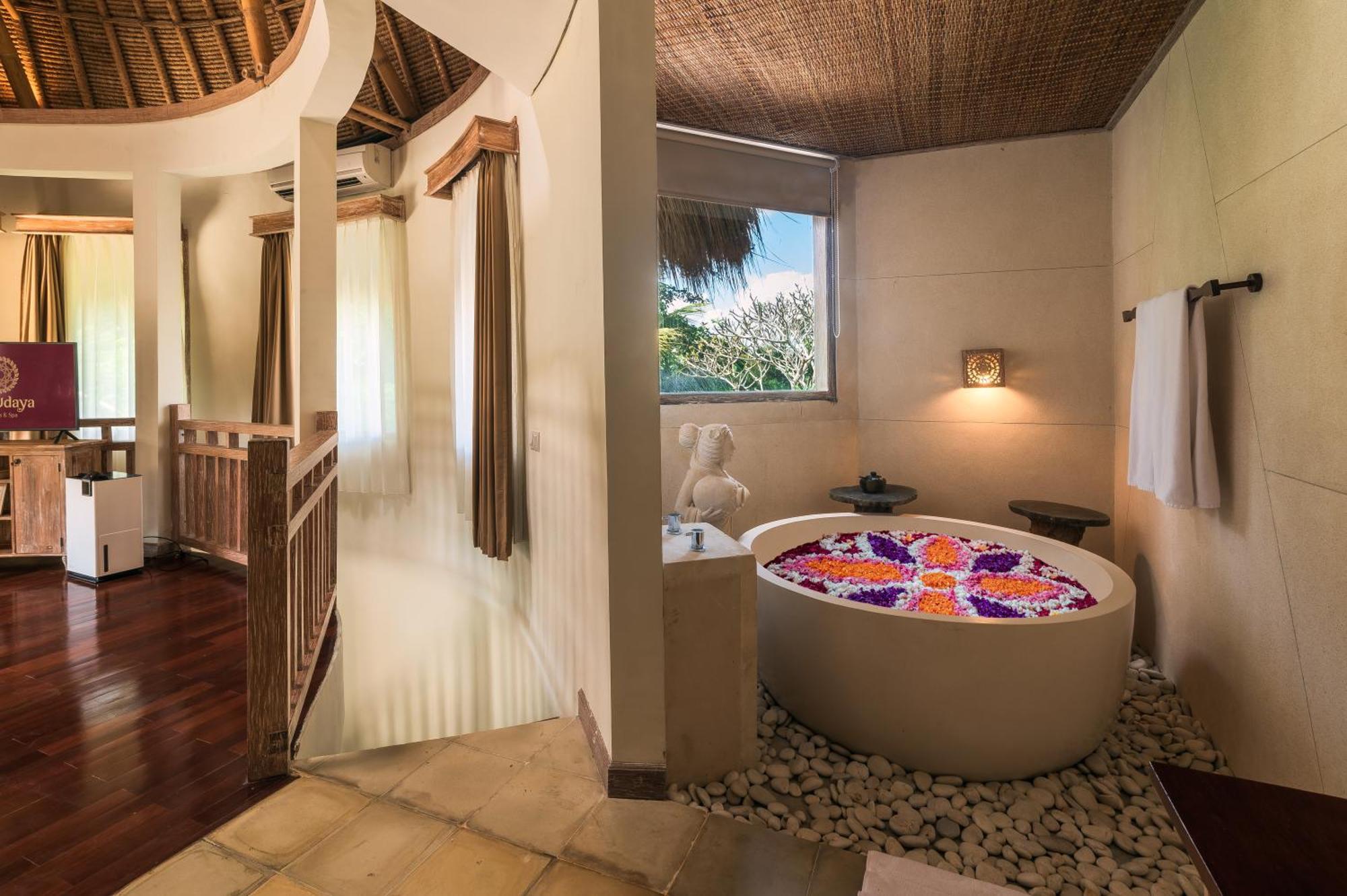 Duplex Villa Daily Afternoon Tea Scheduled Activities