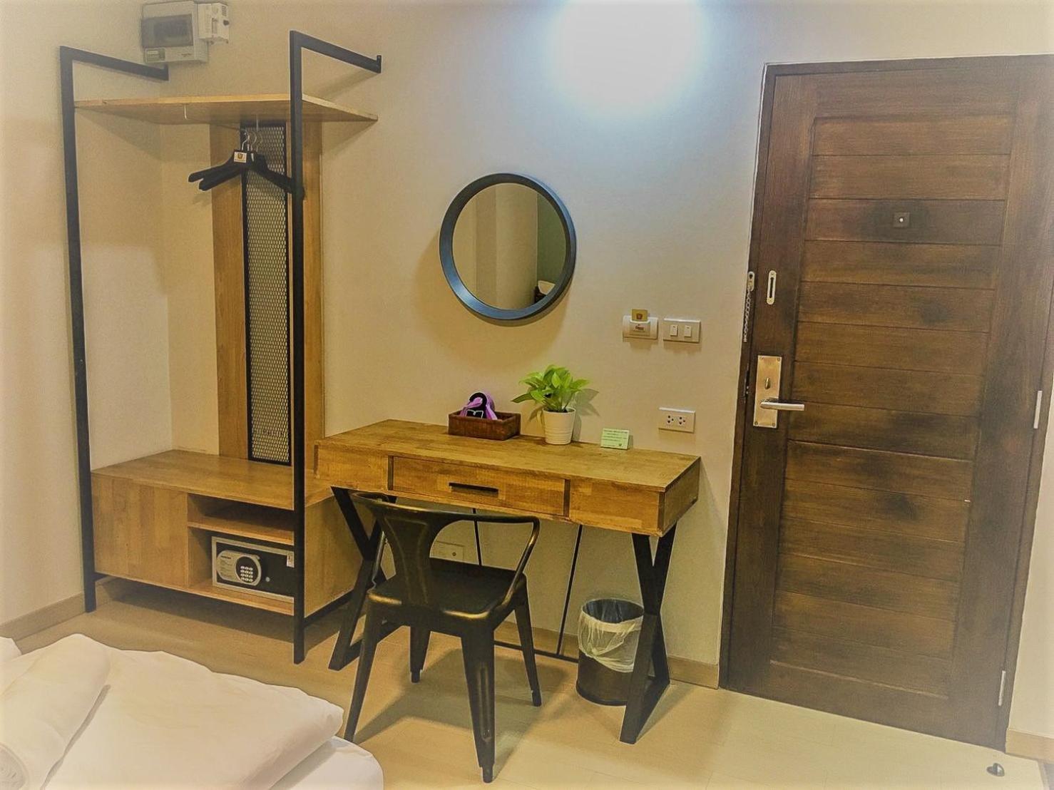 Double Room Private Bathroom
