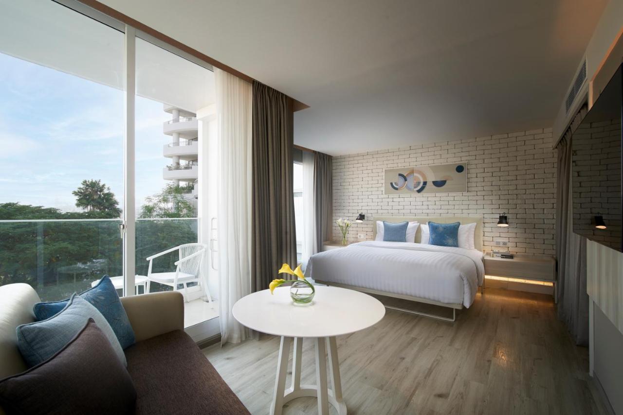 Superior King Room,1231147646:JPEG