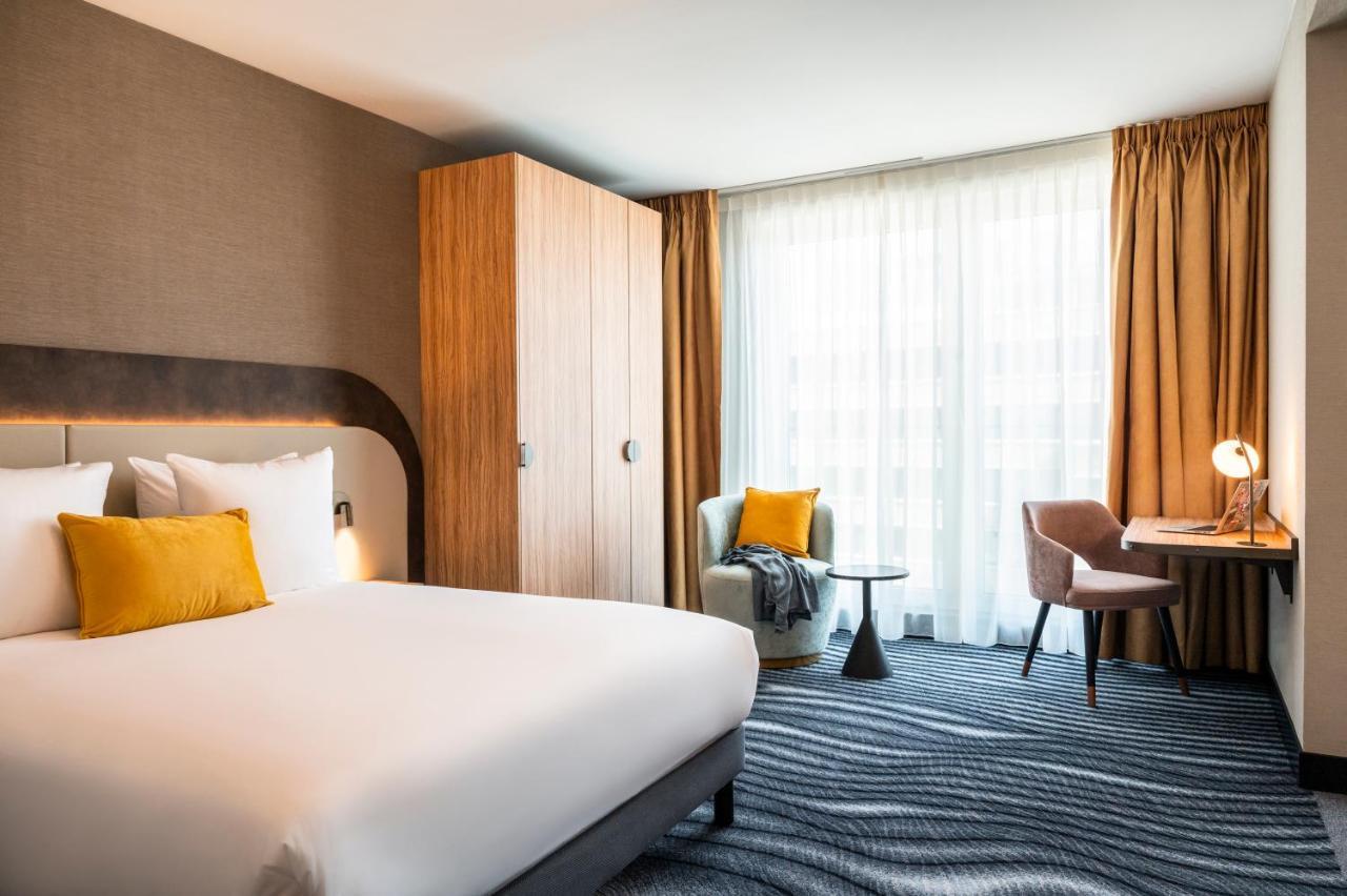 Superior Room One Double Bed Two Single Beds,1708290856:JPEG