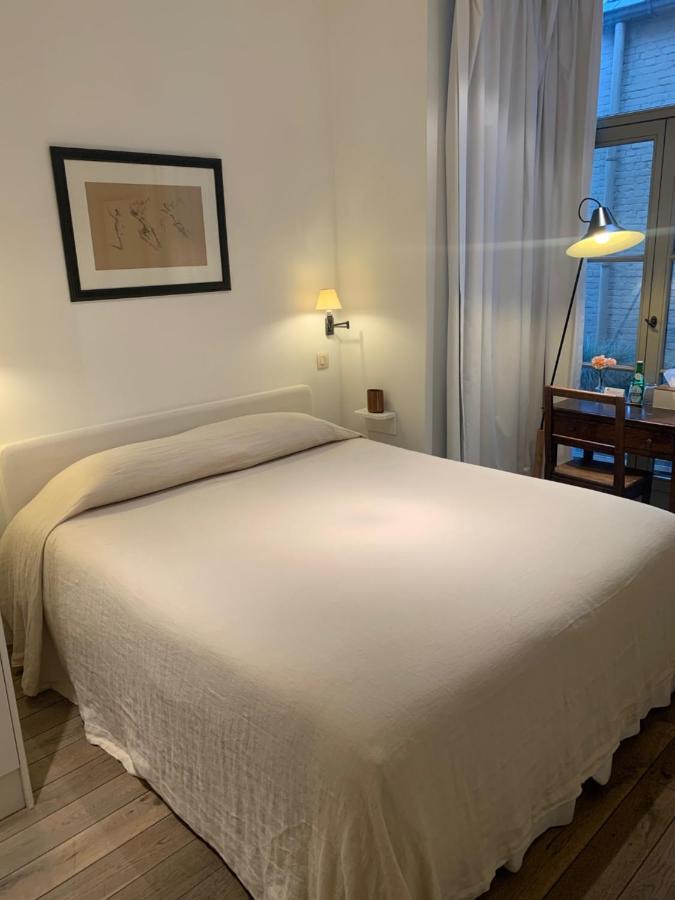 Kleine Tweepersoonskamer met 1 of 2 Bedden