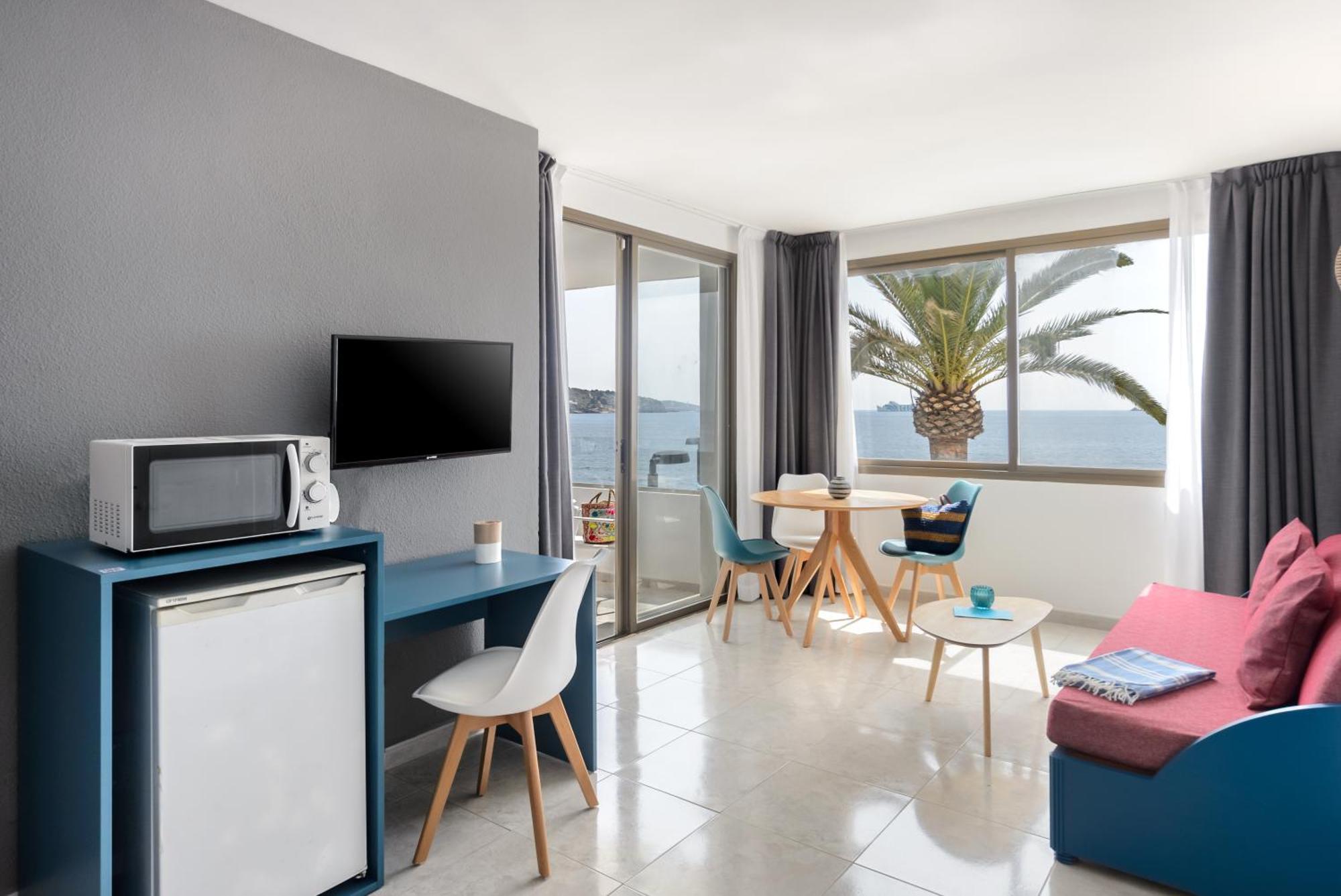 Appartement met 2 Slaapkamers en Uitzicht op Zee