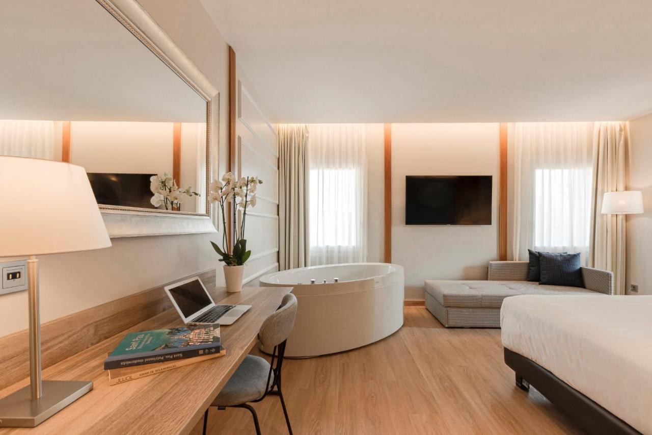 Kamer met Kingsize bed en Bubbelbad