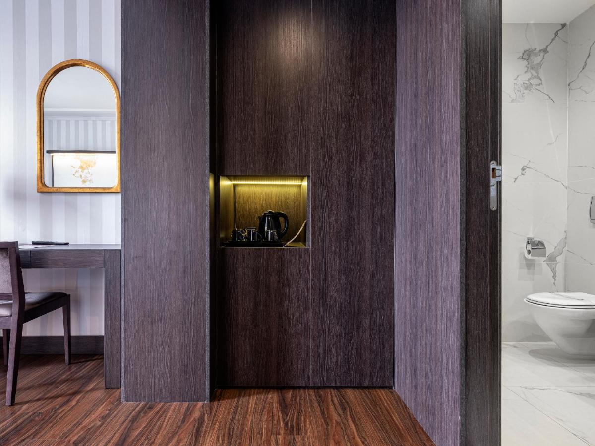 Double or Twin Room Extra Bed