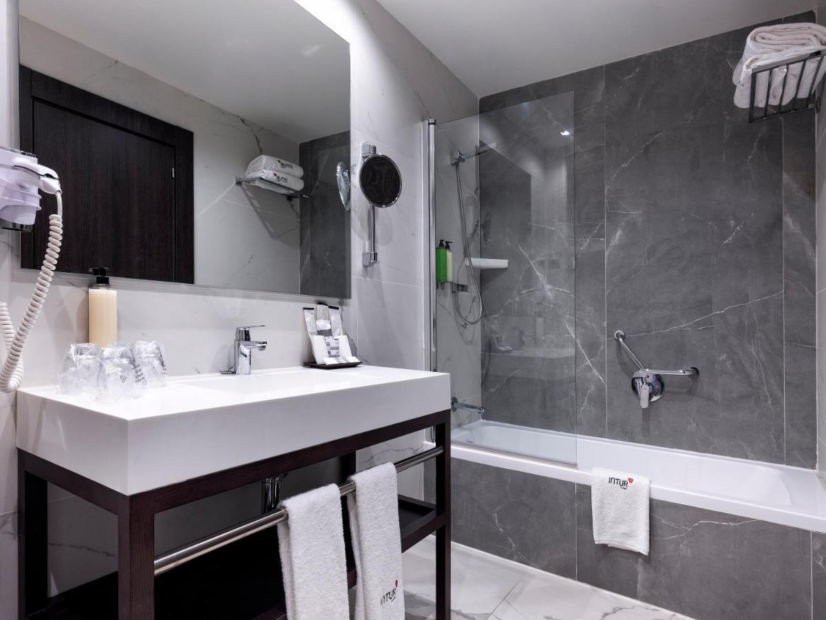 Double or Twin Room Extra Bed