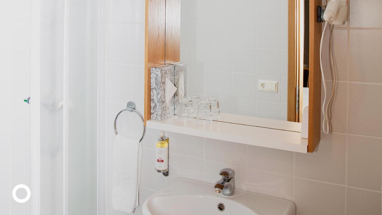 Superior Double or Twin Room,1439274910:JPEG