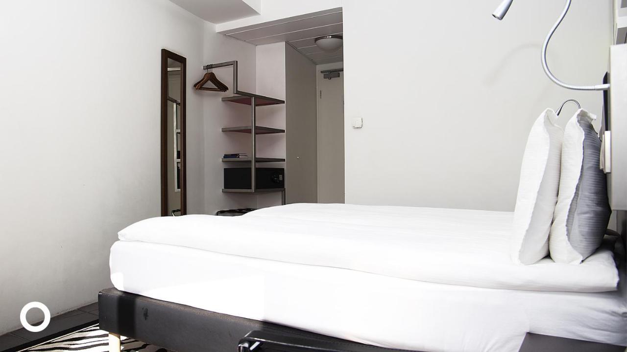Double or Twin Room Sea View