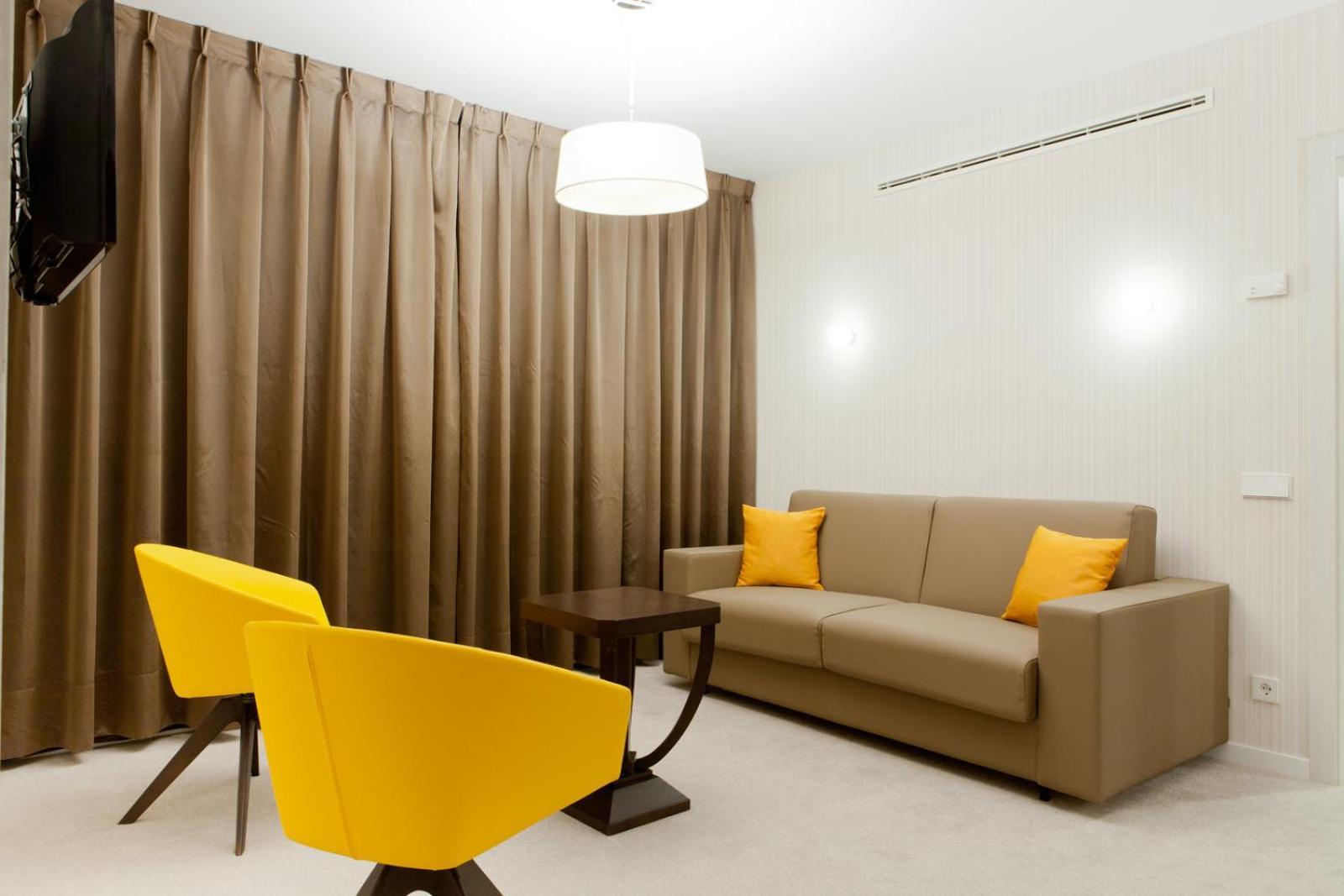 Superior Family Room
