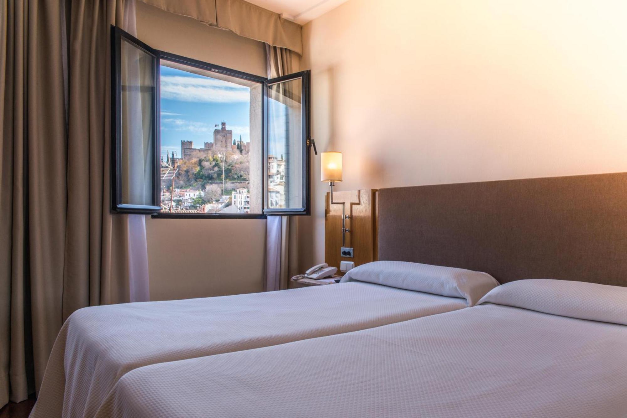 Triple Room City View