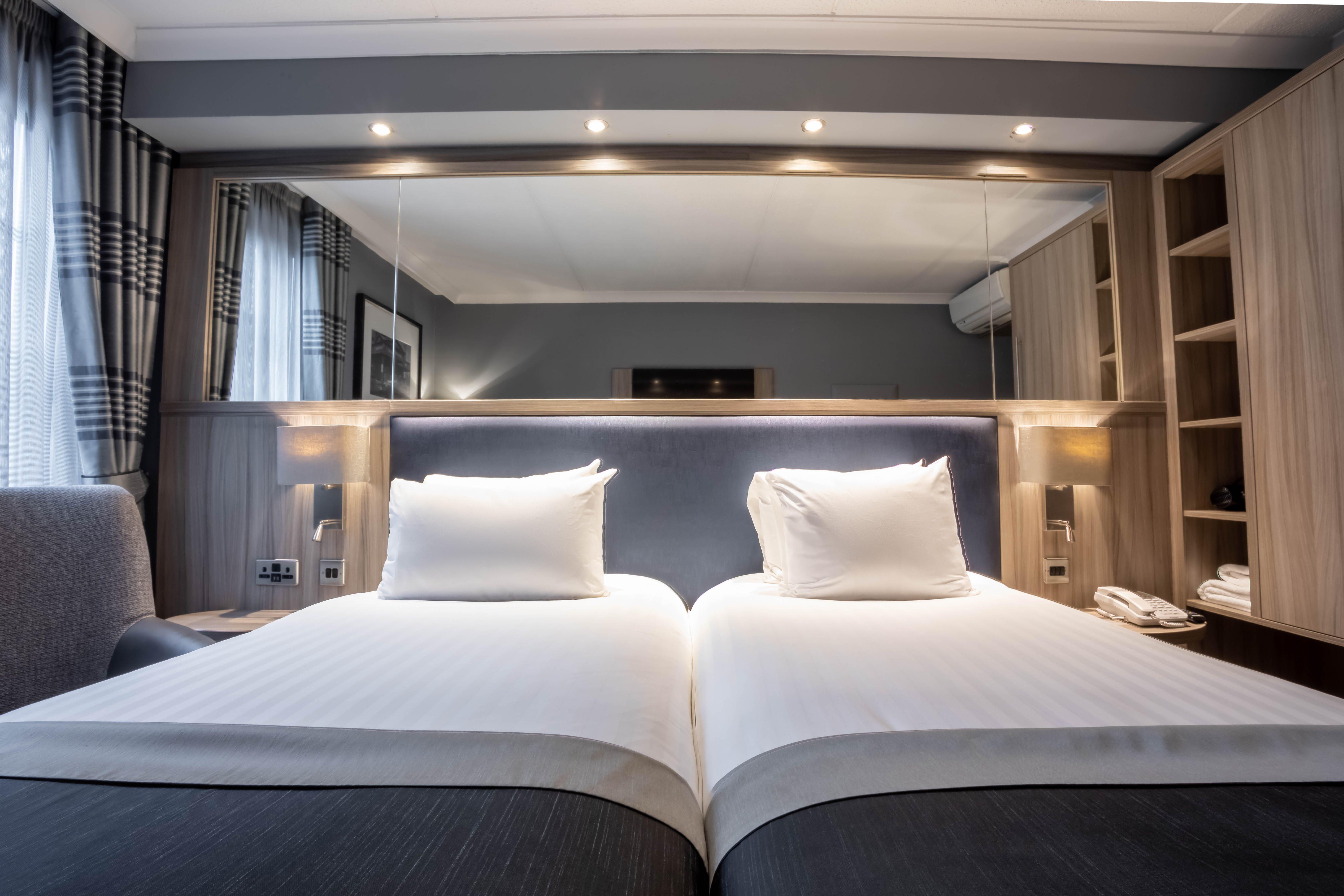Standard Room Two Single Beds