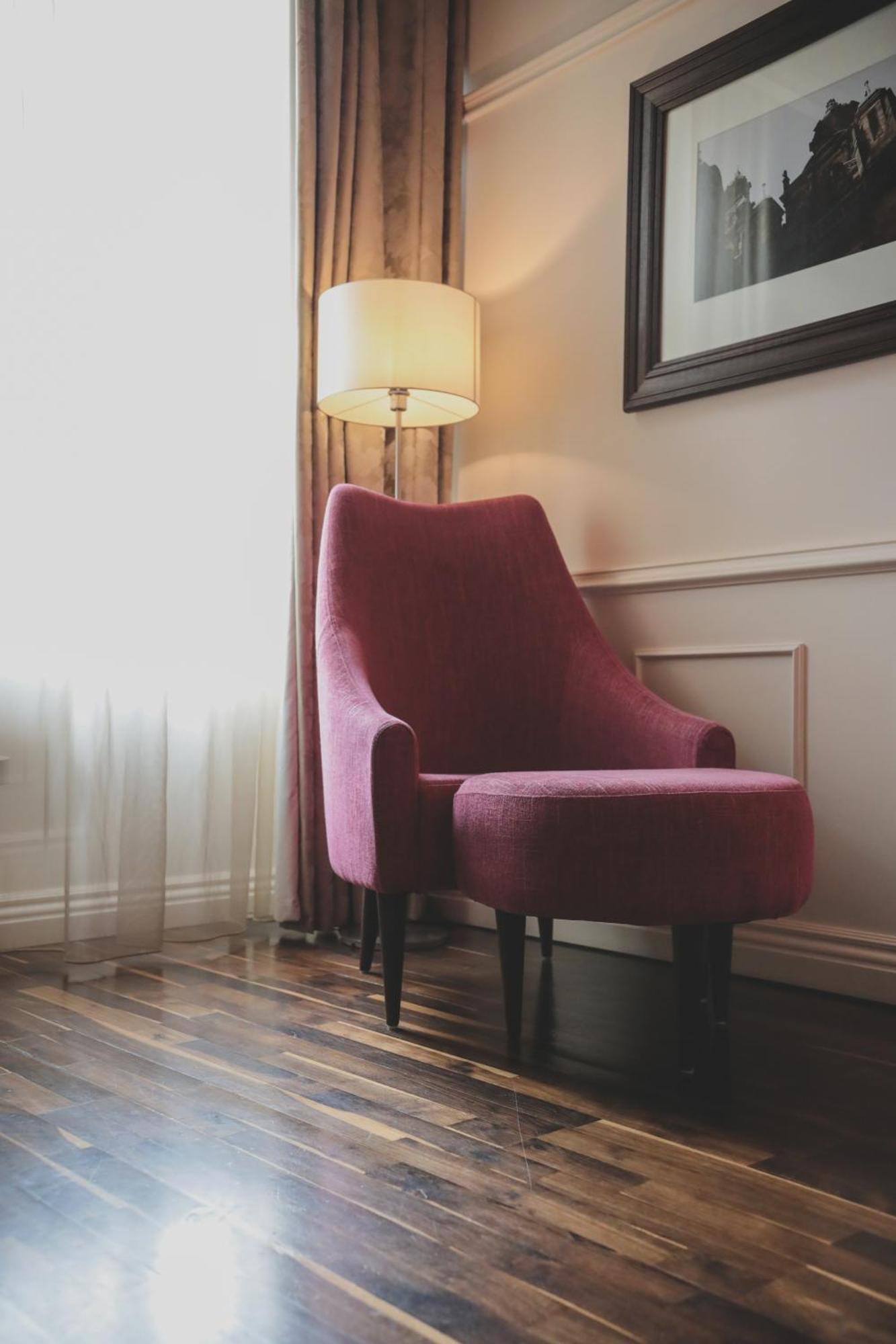 Premium King Room