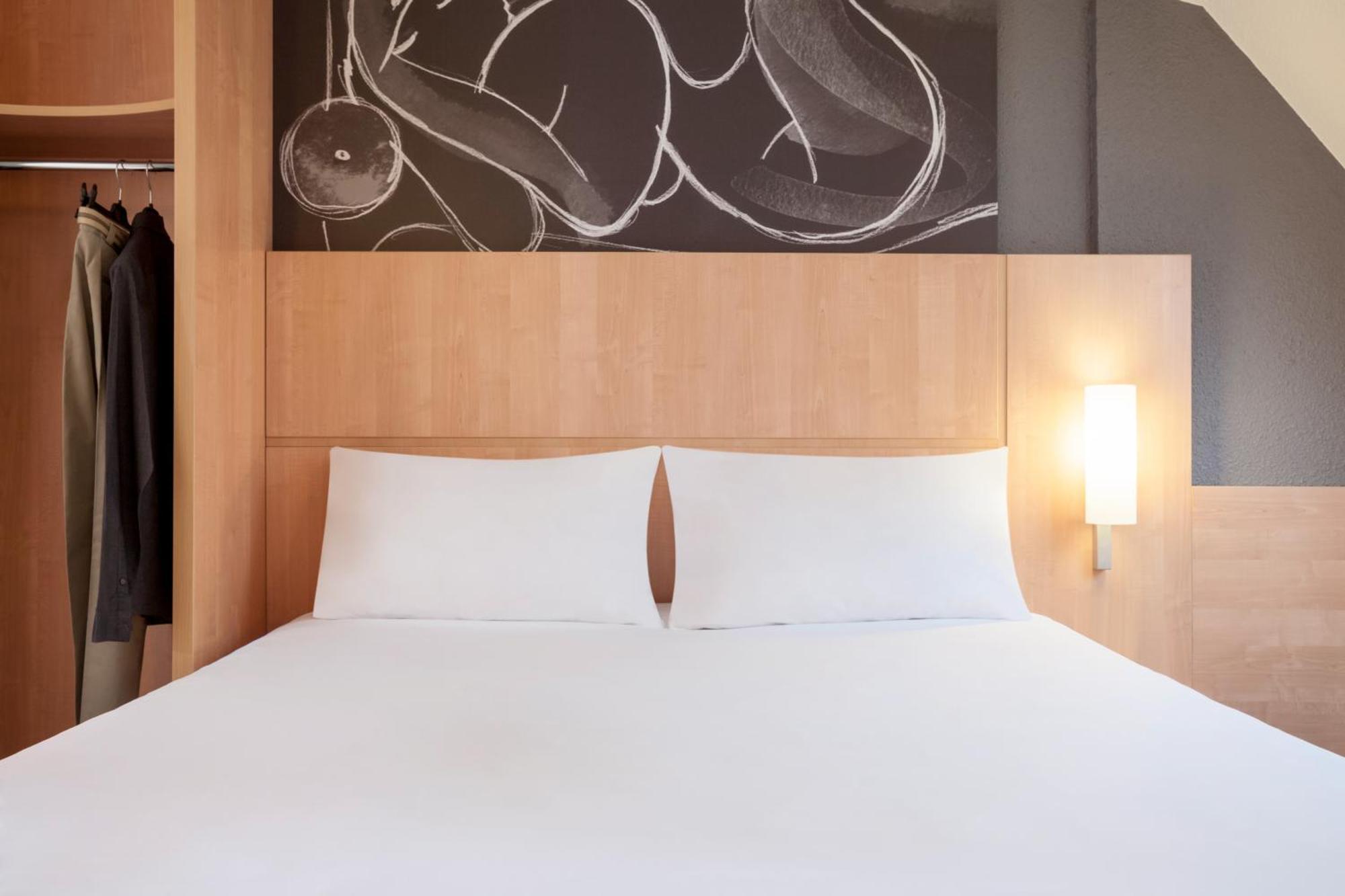 Standard Double Room,1613681577:JPEG