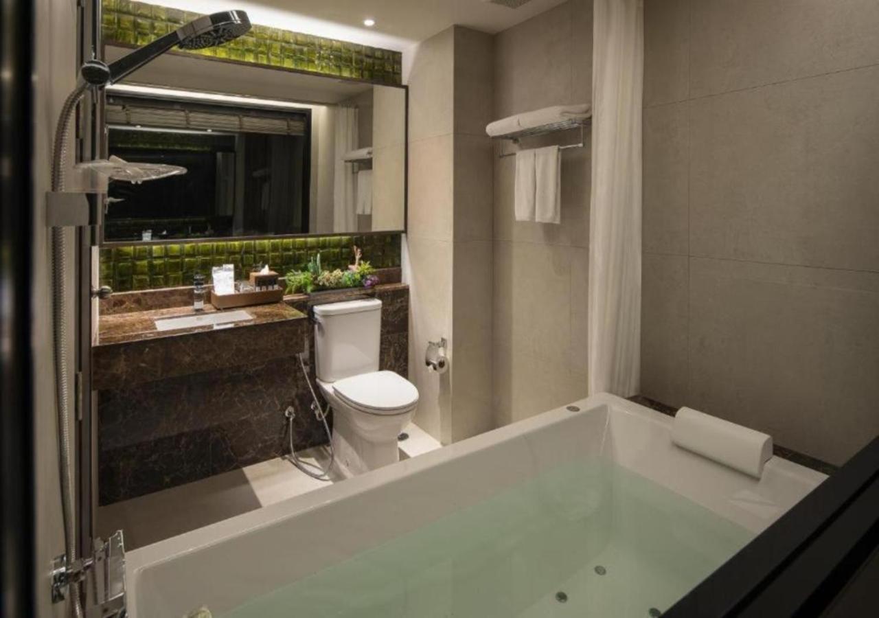 Deluxe Twin Room View