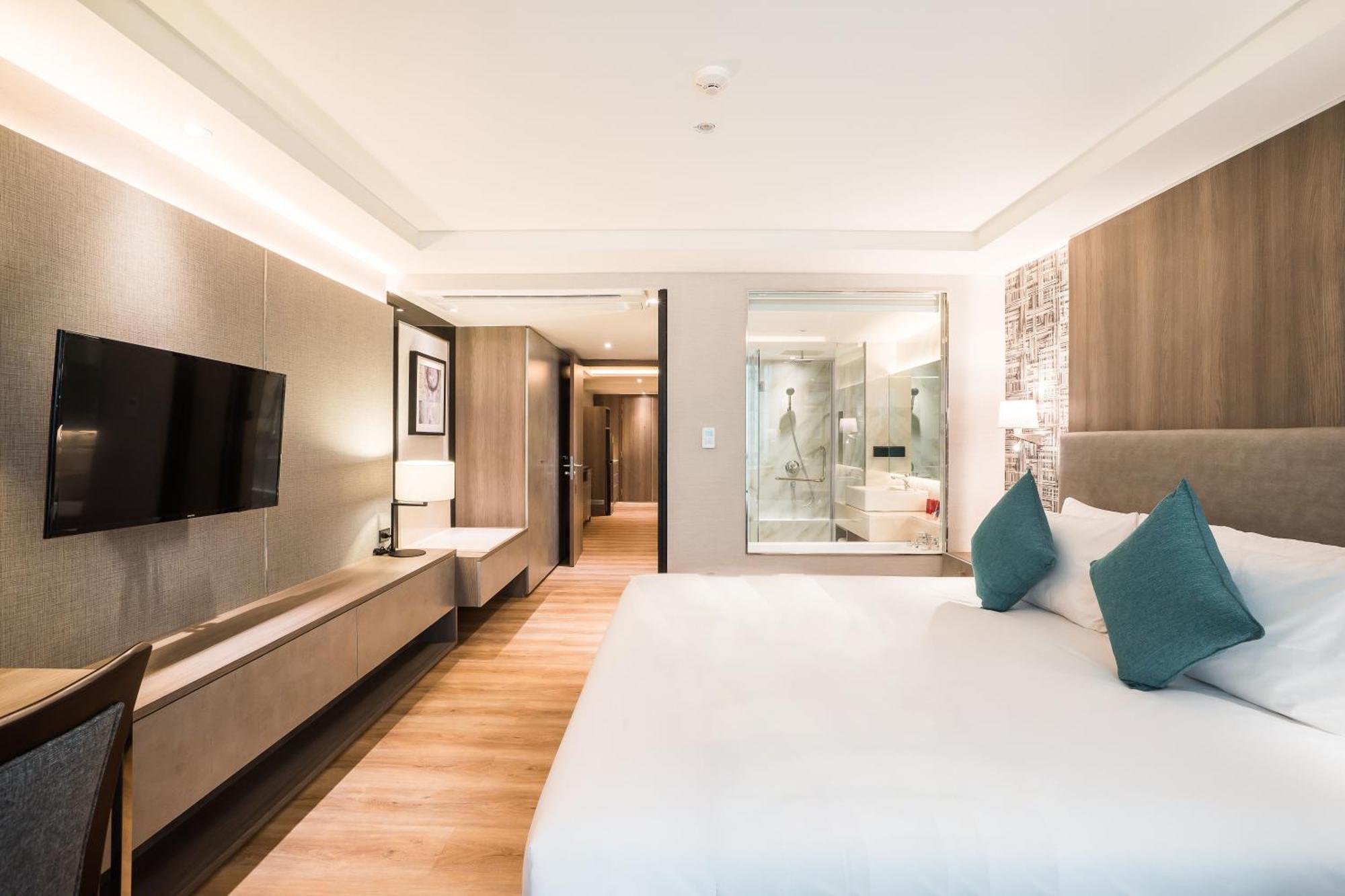 One Bedroom Executive Suite