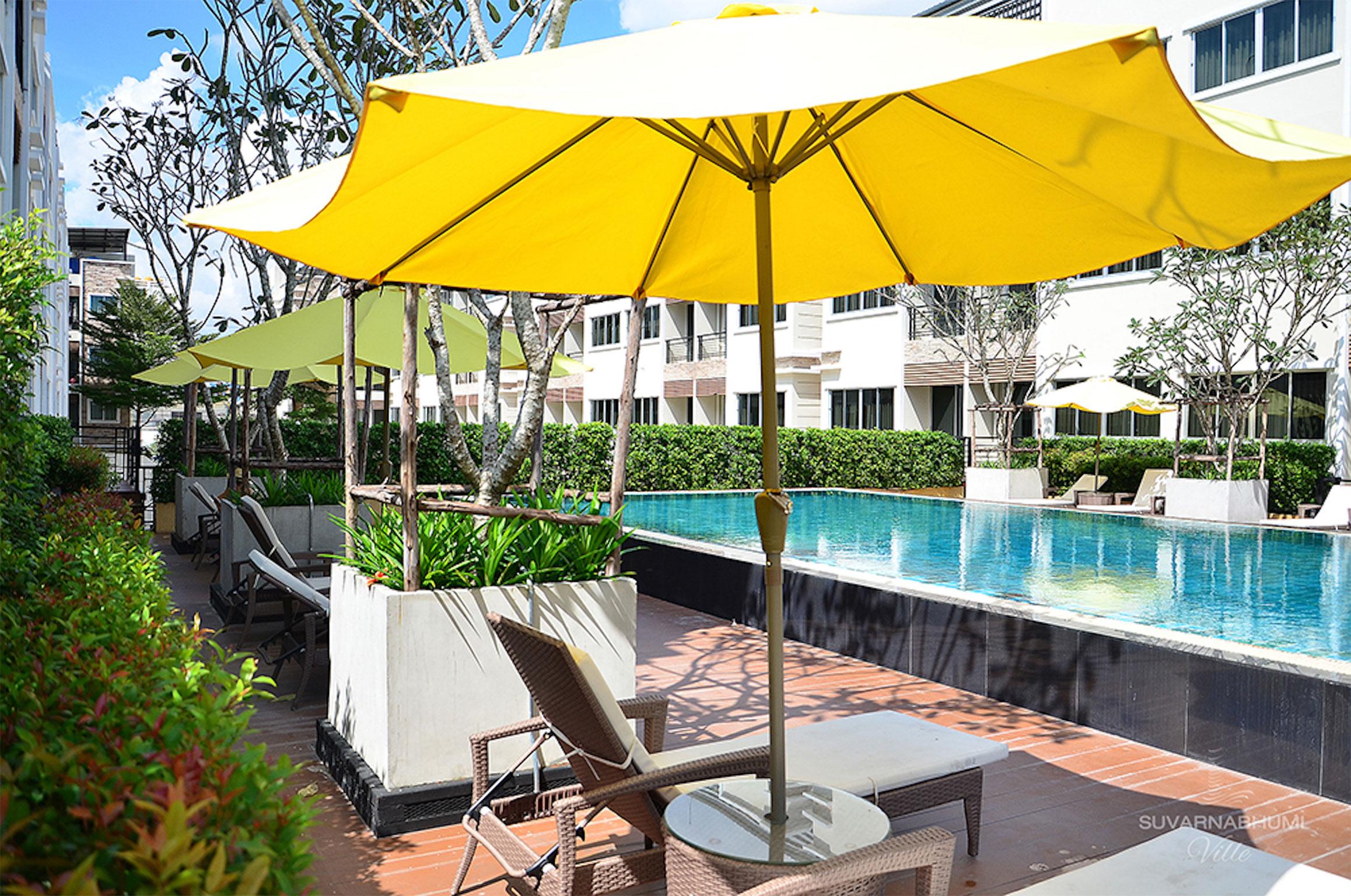 Premier Suite Pool Access