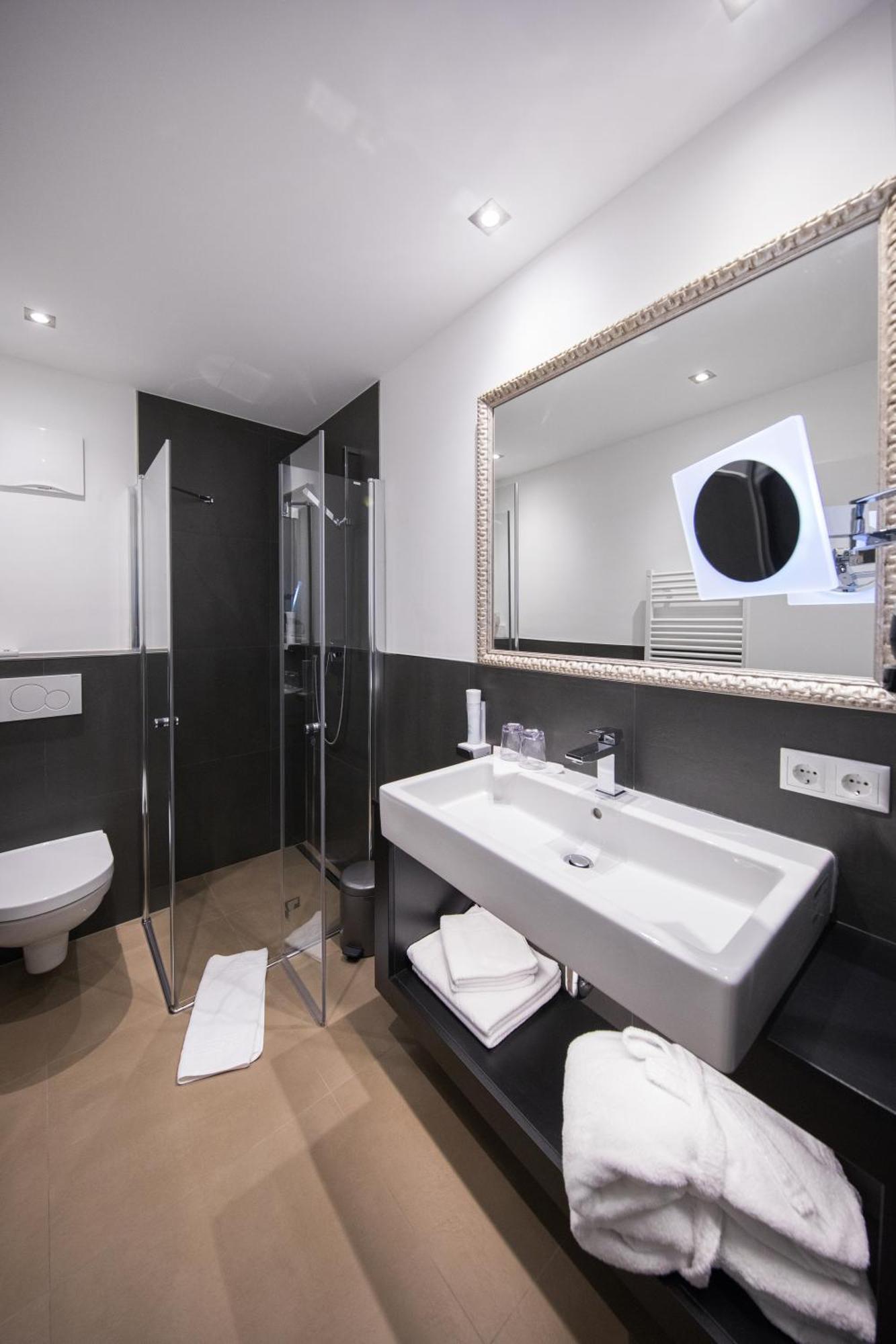 Design Double Room