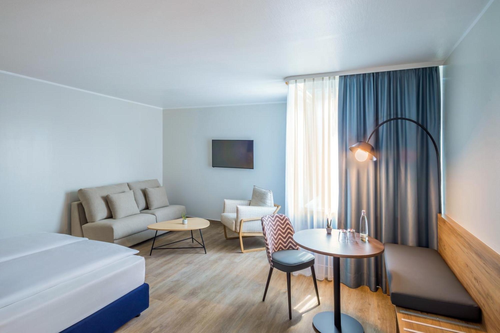 Junior Suite,1282463629:JPEG