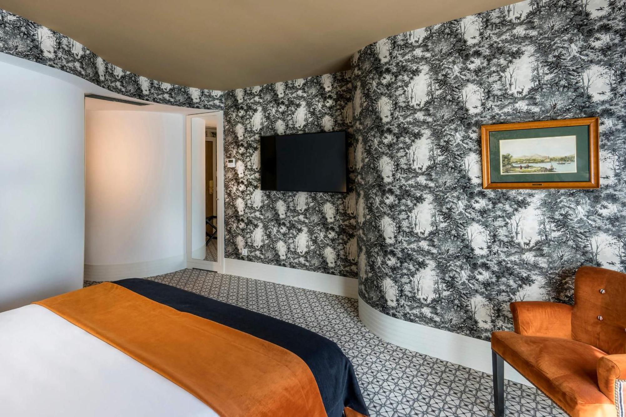 Premium Double Room City View