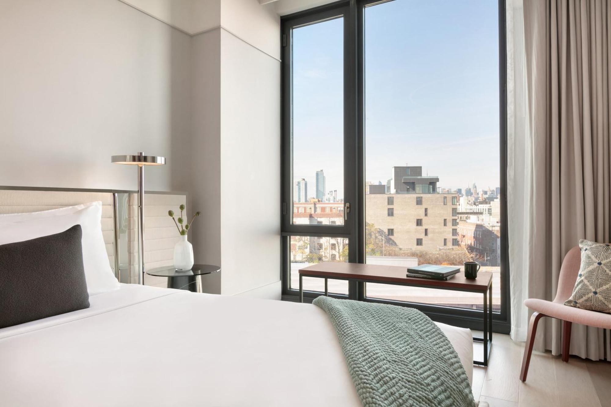 Premium Kamer met Kingsize Bed - Balkon met Uitzicht op de Stad