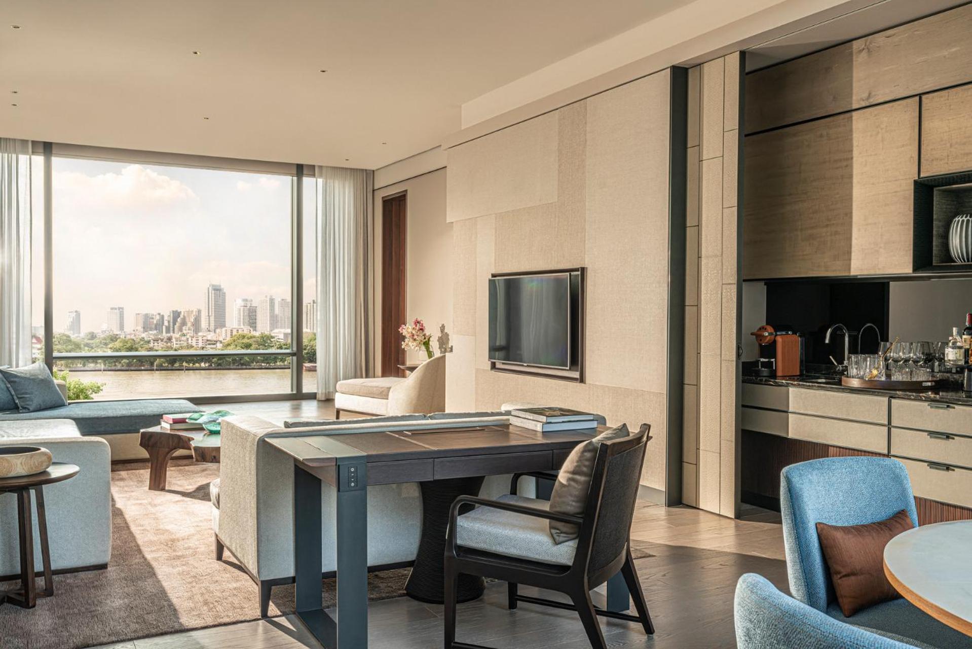 Executive Suite