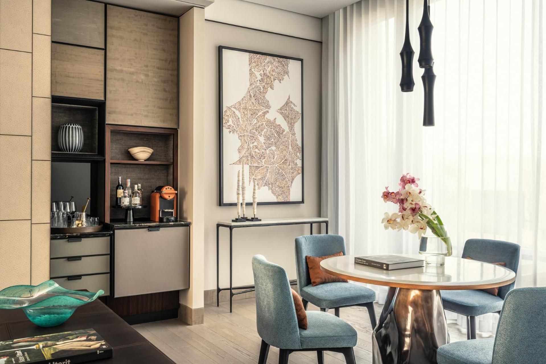 Executive Suite