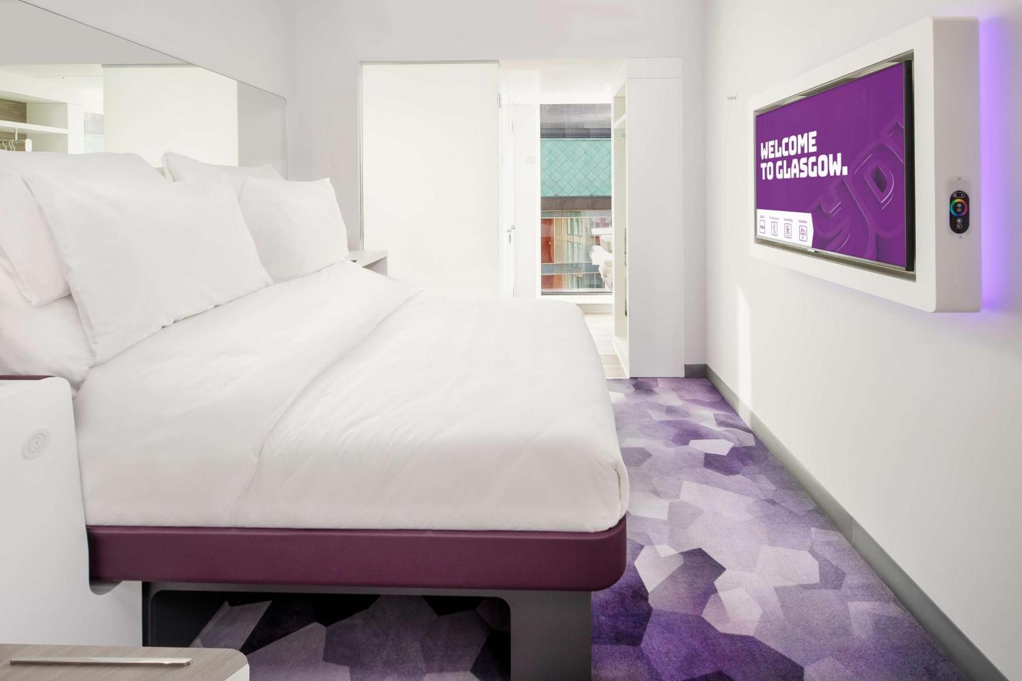 Premium Queen Room