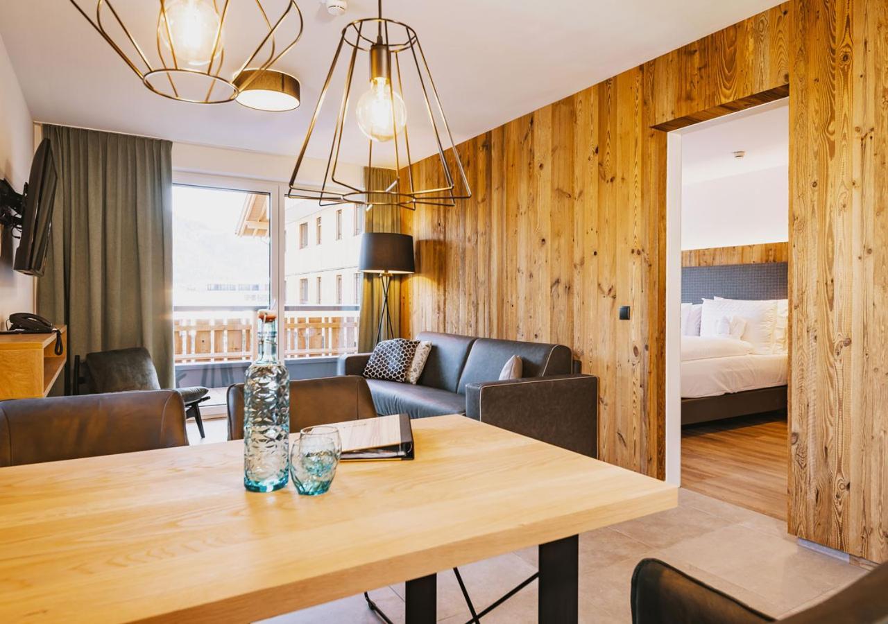 Two-Bedroom Suite Sauna