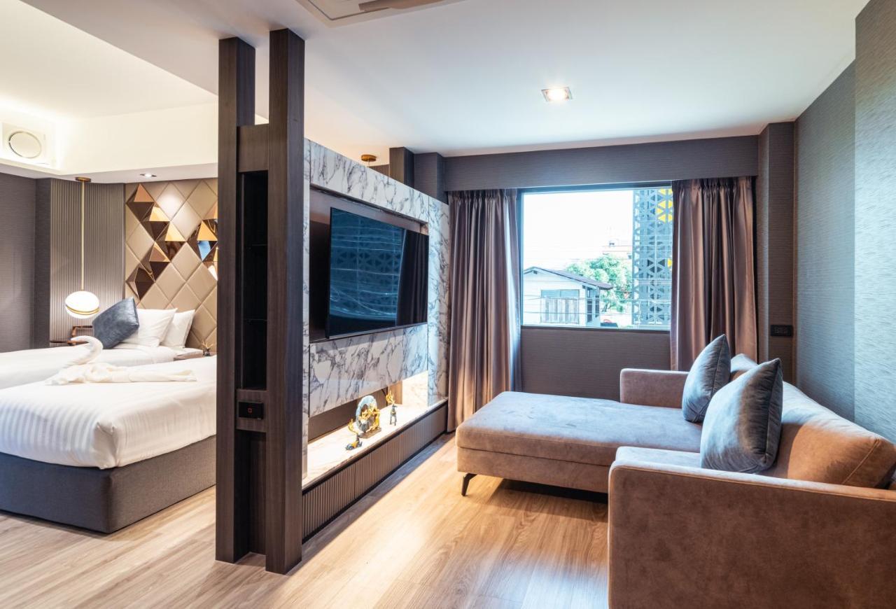 Deluxe Double or Twin Room
