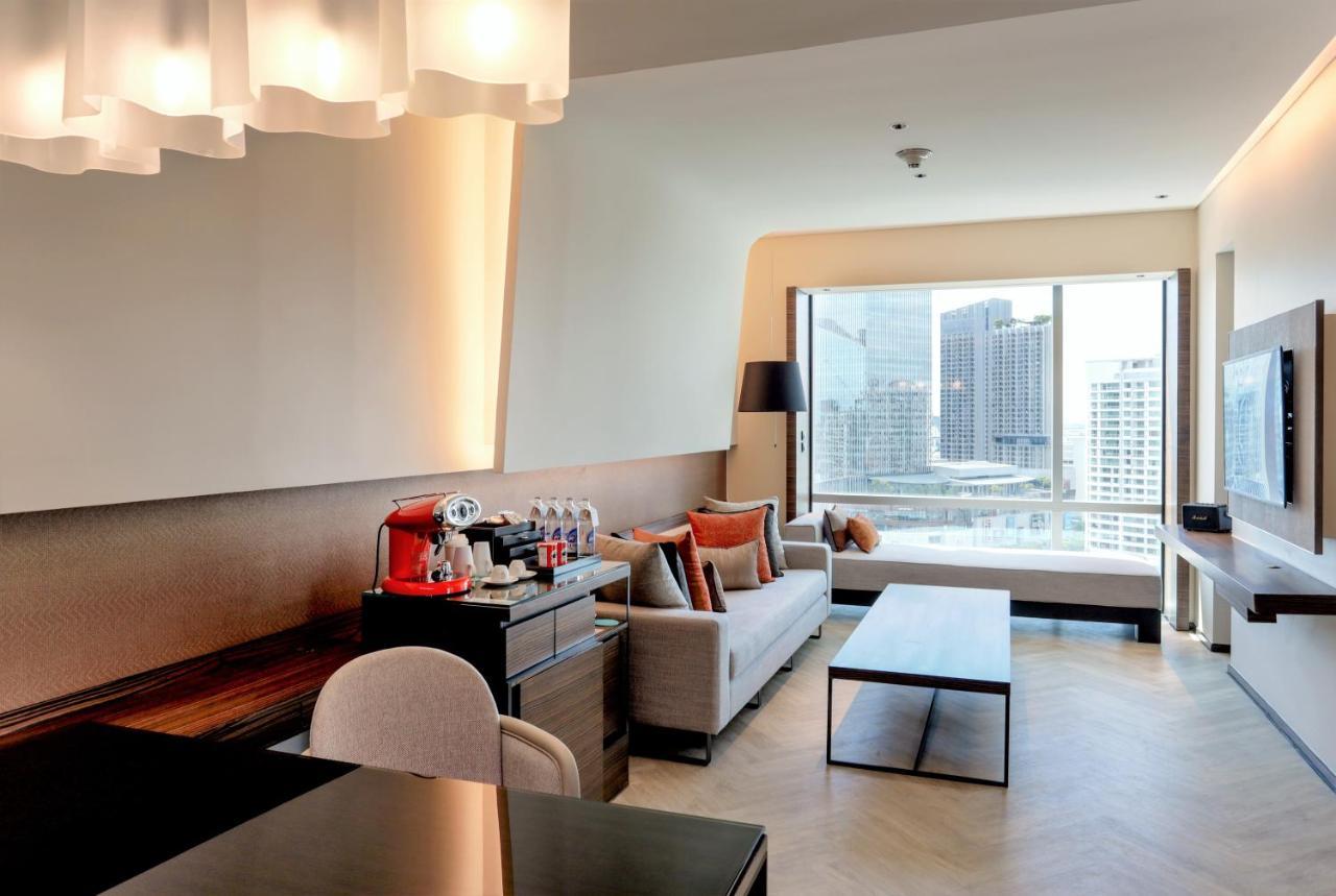 Suite 2 Twin or Single Beds Corner room