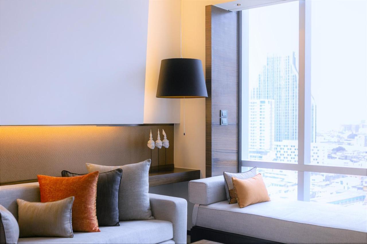 Suite 2 Twin or Single Beds Corner room