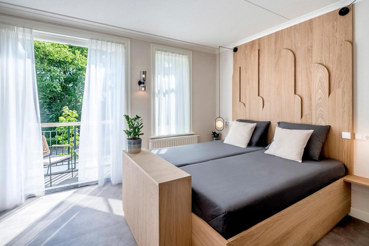 Deluxe Double Room with Balcony,1296971521:JPEG