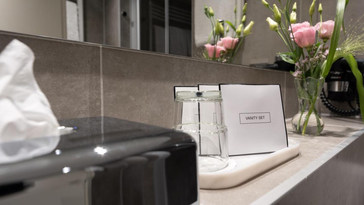 Deluxe Double Room,1298950450:JPEG