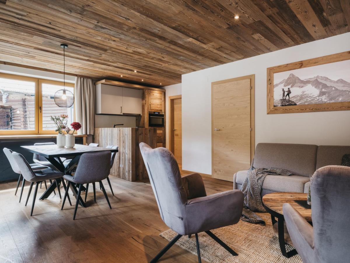Three-Bedroom Superior Apartment