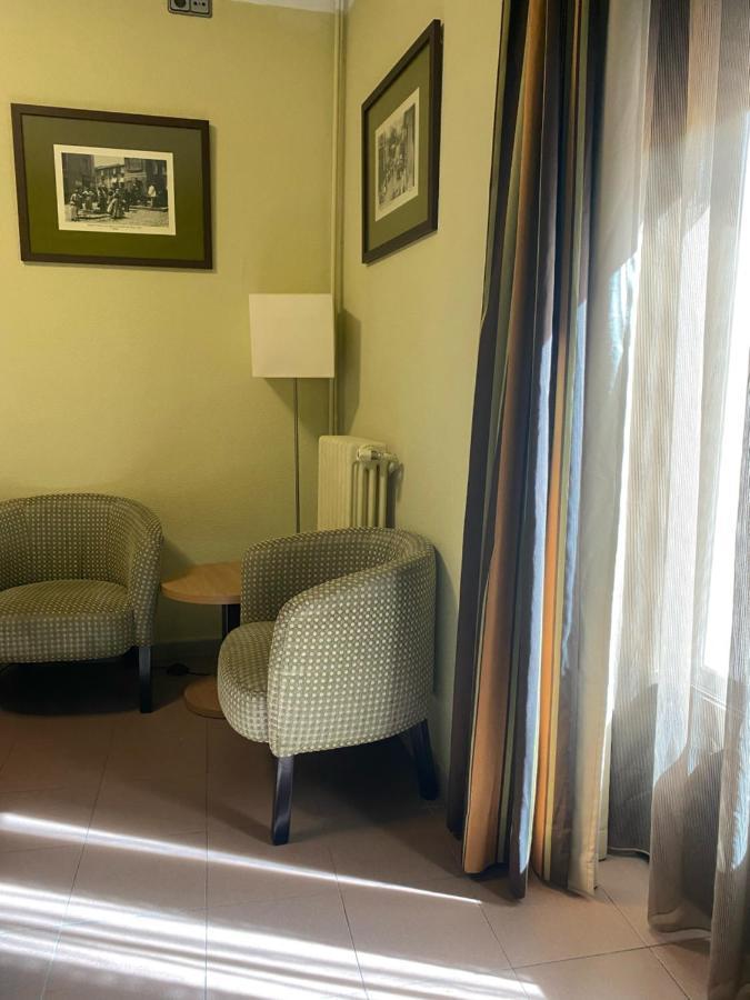 Double or Twin Room Balcony