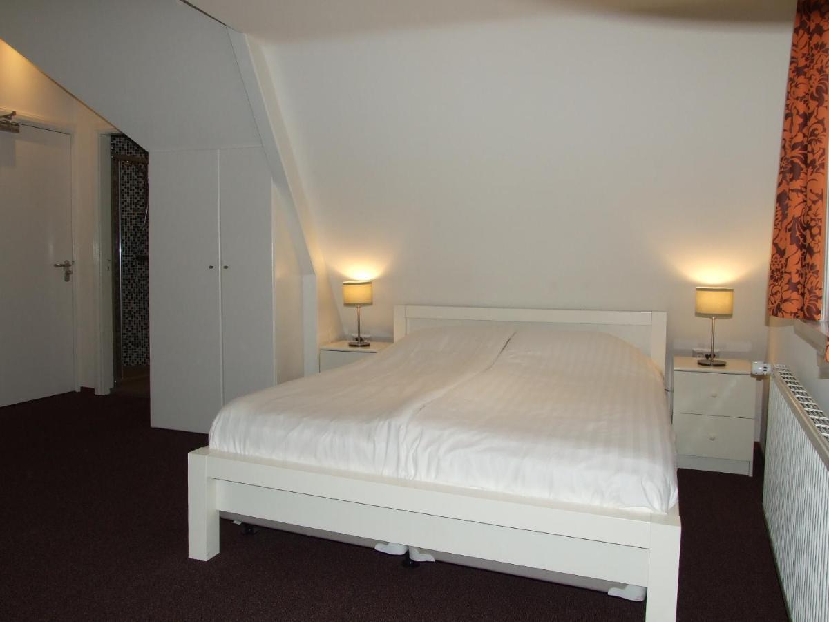 Vierpersoonskamer met Eigen Badkamer