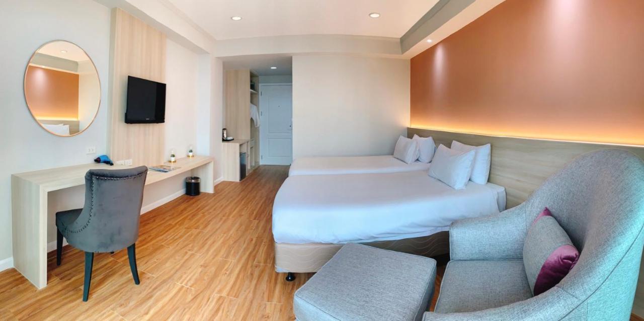 Deluxe Double or Twin Room Balcony