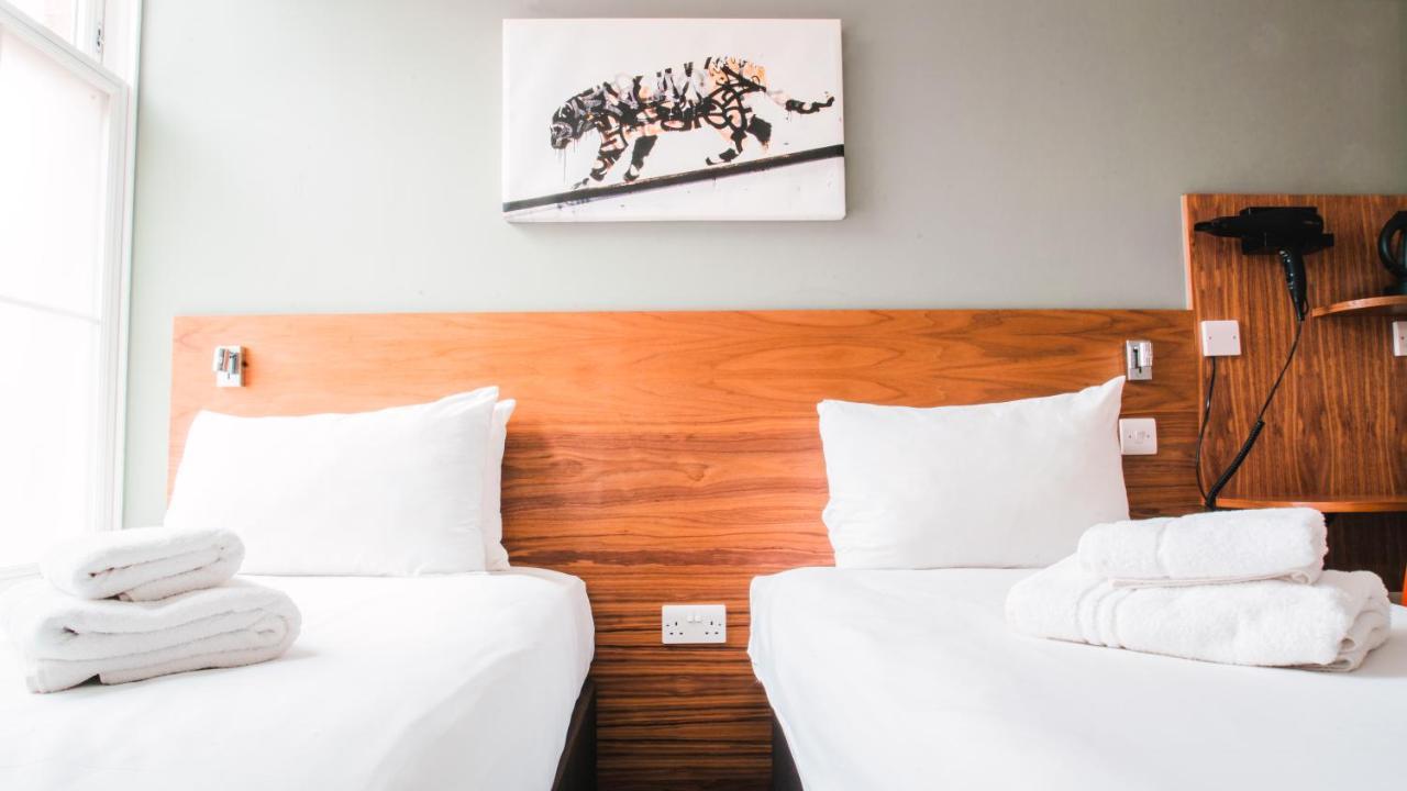 Standaard Kamer met 2 Bedden